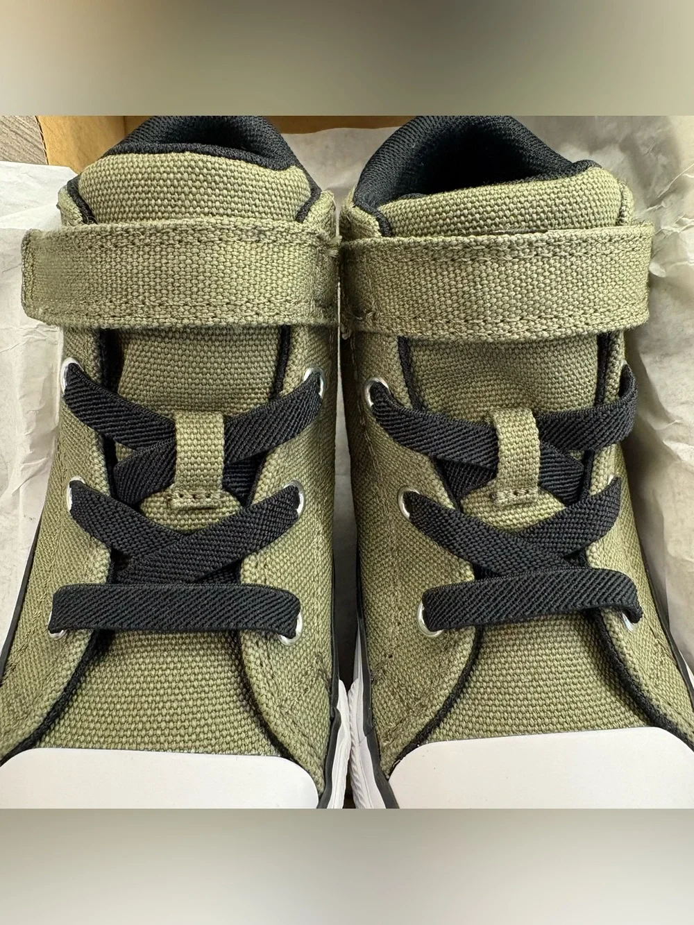 Converse Kids Olive and Black Low-Top Sneakers with Strap